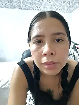 KarelysAC's cam snapshot