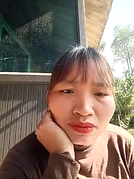 sowbibi's cam snapshot