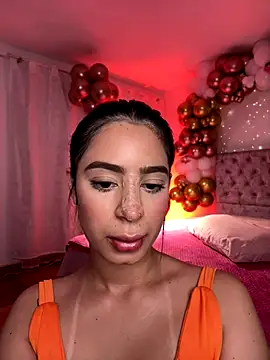 Samantha_e2's cam snapshot