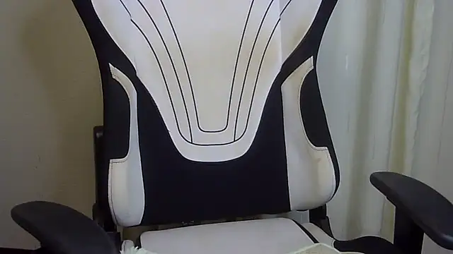 janwi-02's cam snapshot