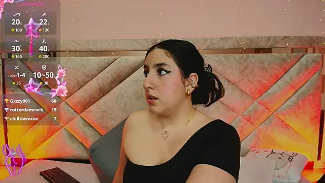 ambar_lover's cam snapshot