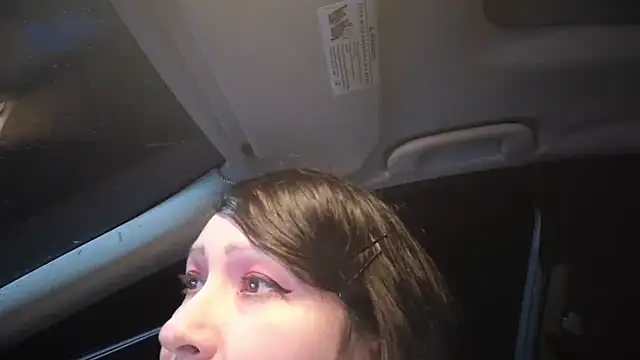 Vickiebee's cam snapshot