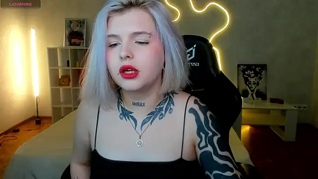 shadow__purrr's cam snapshot