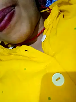 Hott_myraa's web cam