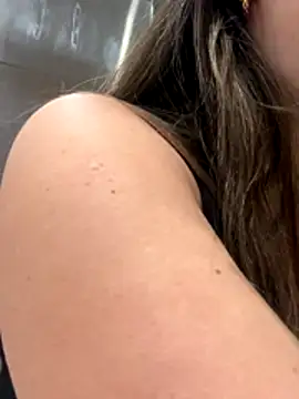 Little__Danni1's cam snapshot