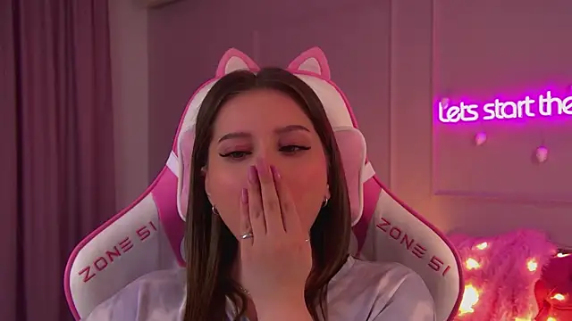 DianaVert's cam snapshot