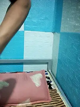 Donatella28's cam snapshot