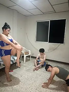 DanelyLopez's cam snapshot