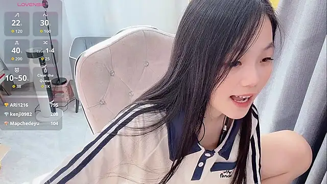 Lena-yyds's cam snapshot