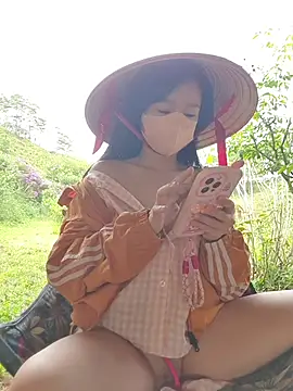 Helen-Tran's cam snapshot