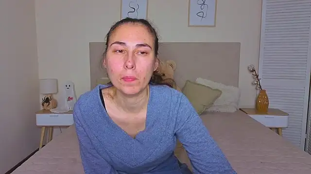 Olivia_milf_'s cam snapshot