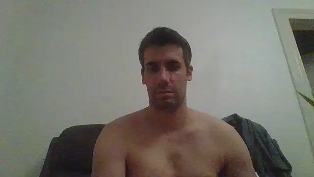 JulioIsHere4you live sex cam