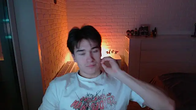 MarkusDean live sex cam