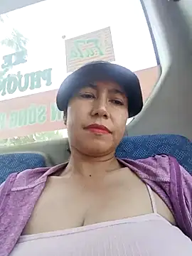 2HotAsain4u live sex cam