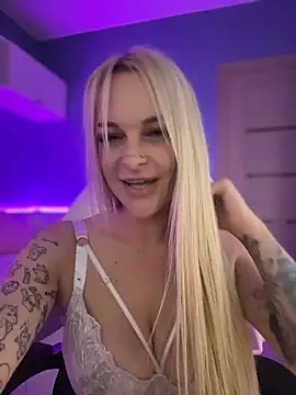 SashaRock's cam snapshot