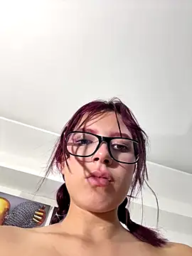 l0lita_sweet live sex cam