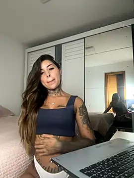 thauanydemontie's cam snapshot