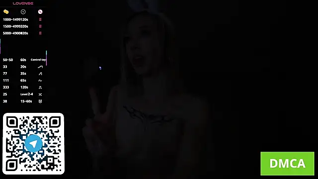 DaisyHearl live sex cam