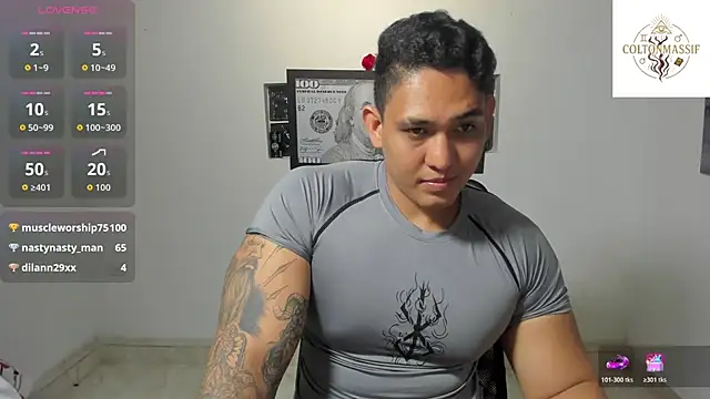 Colton_Massif live sex cam