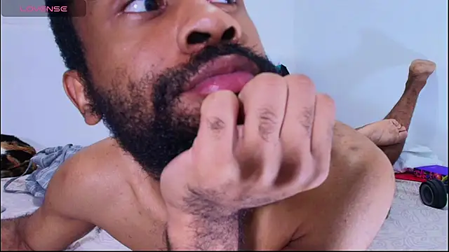 KaelMoreau live sex cam