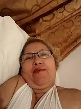 Cessi50 live sex cam