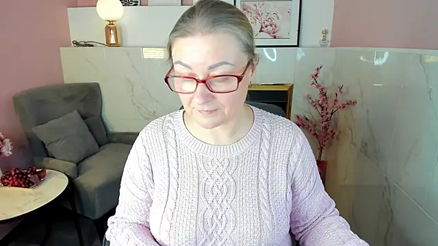 AlexandraKind live sex cam