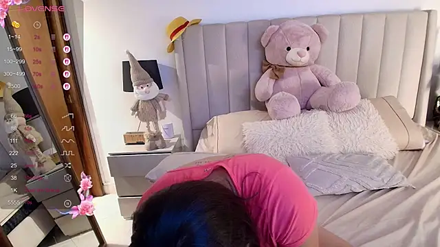Emyii_ live sex cam