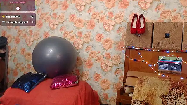 RoseRed69 live sex cam