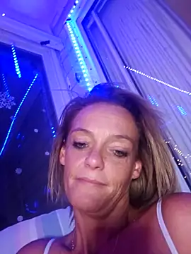 Dixiefaye_ live sex cam