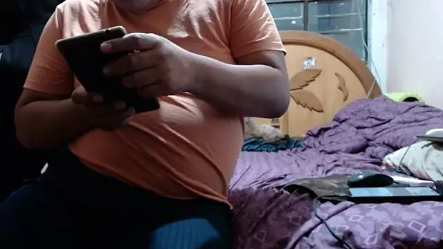 nakedlima live sex cam