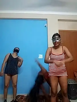 Sexy_dolls live sex cam