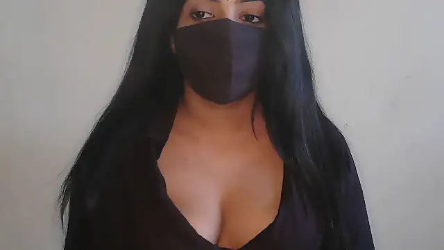 Reddy_Trisha's Stripchat show and profile