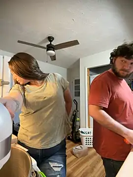 Mommasaurrex live sex cam