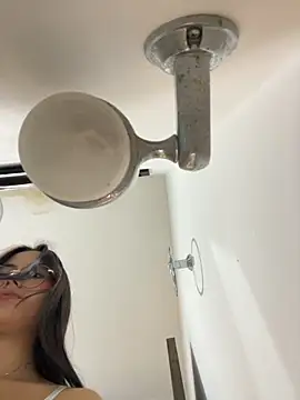 Juanita-Diaz live sex cam