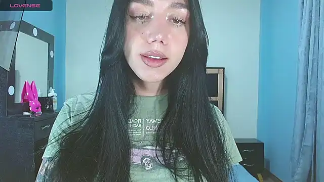 karla_zambrano live sex cam