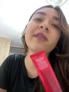 Valentina_ro live sex cam