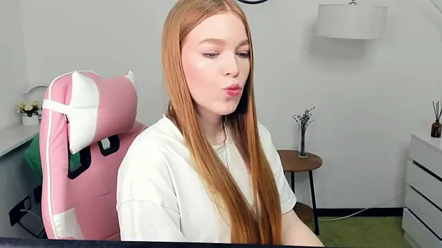 LavetaShiroma live sex cam