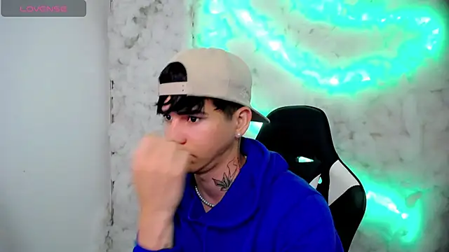 Tayson_Rivers live sex cam