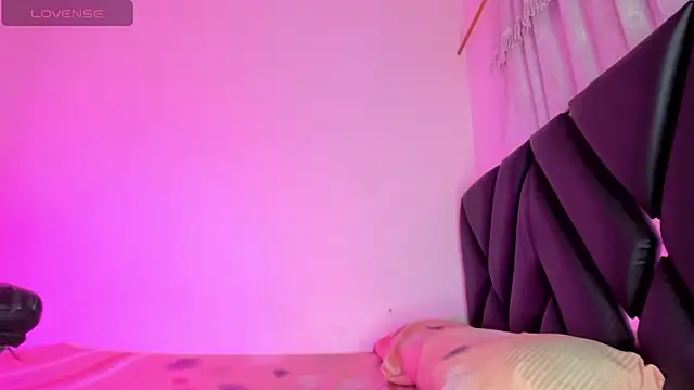 stephany_doll_ live sex cam