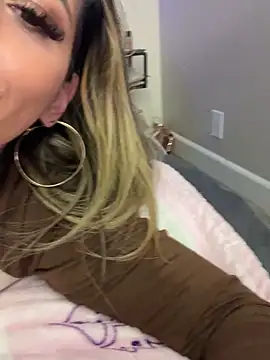 K4Li3Rxyzz live sex cam