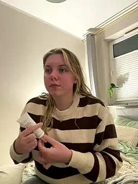 Nallinee live sex cam