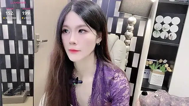 Yueyue-MM live sex cam