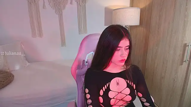 iriswest_ live sex cam