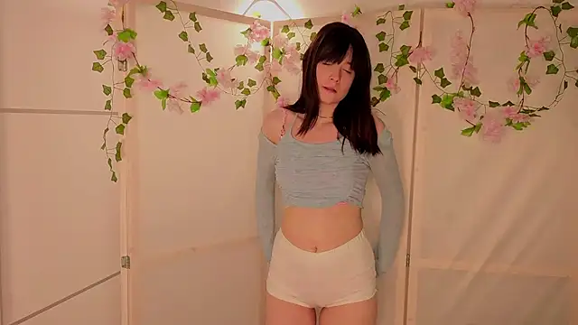 Honeey_Beee live sex cam