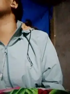 bela-hayes's cam snapshot