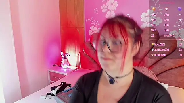 EmaParedes02's cam snapshot