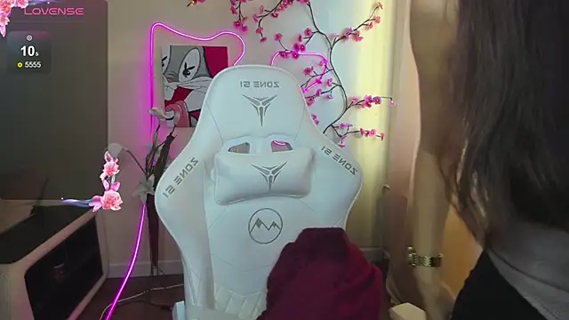 AdeleLuu's cam snapshot