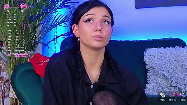 Avery--'s cam snapshot