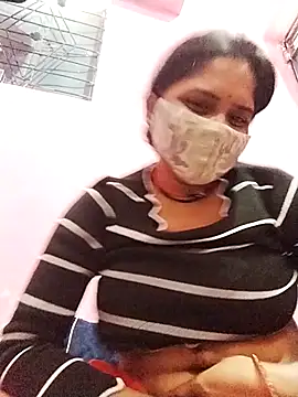 Janhvi_bhabhi_ji live sex cam