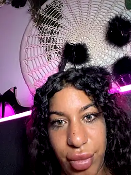 AlyssaHottv_ live sex cam